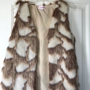 brown/tan/white fur vest